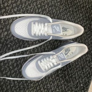 Nike Air Max 7.5 Women white / grey